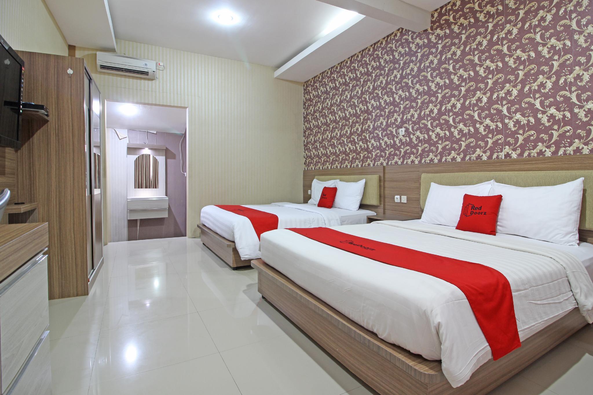 Reddoorz Near Jogja City Mall Melati Exteriör bild