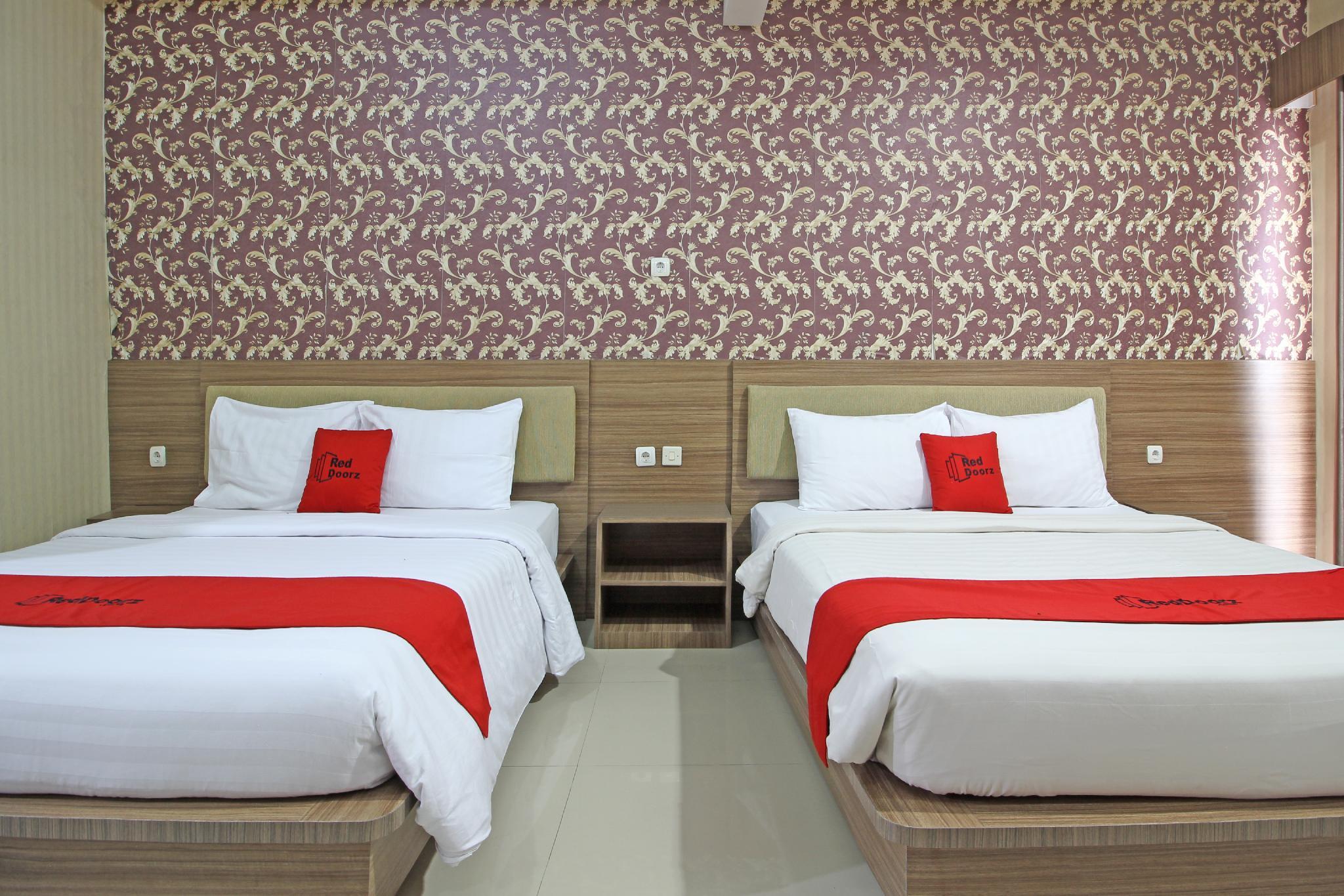 Reddoorz Near Jogja City Mall Melati Exteriör bild