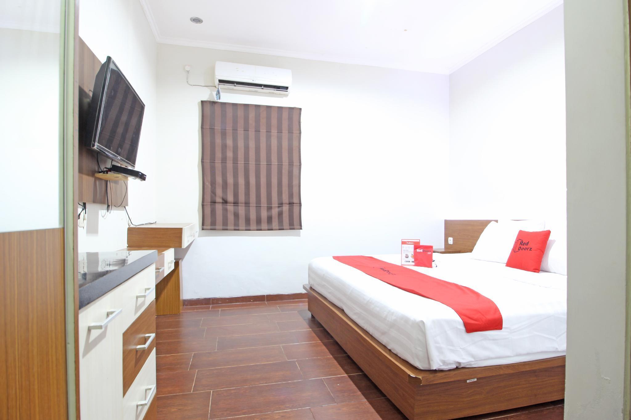 Reddoorz Near Jogja City Mall Melati Exteriör bild