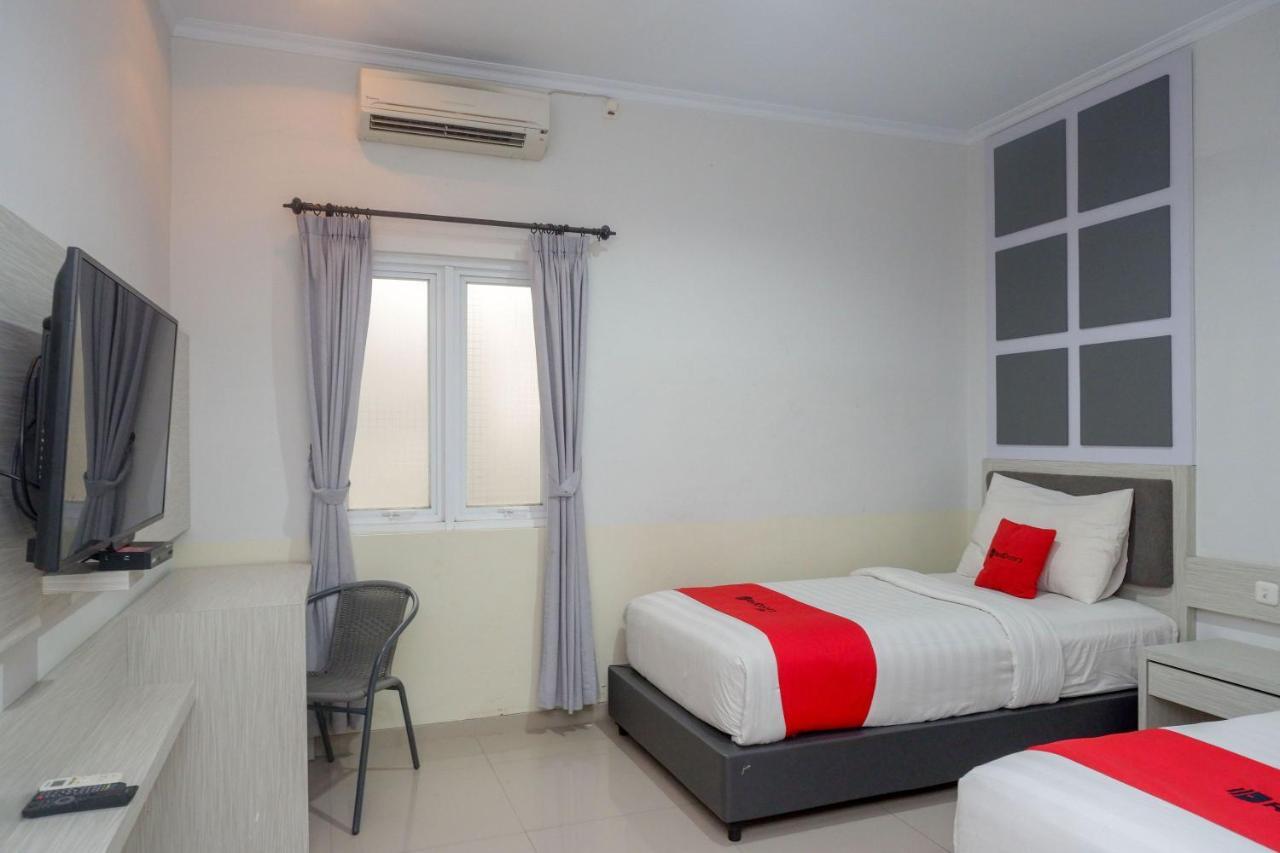 Reddoorz Near Jogja City Mall Melati Exteriör bild
