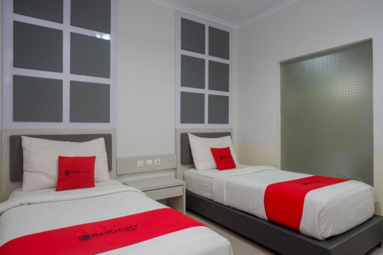 Reddoorz Near Jogja City Mall Melati Exteriör bild
